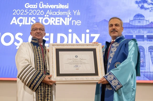Gazi Üniversitesinde Coşkulu Akademik Yıl Açılışı