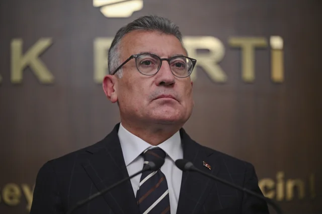 AK Parti'nin Yeni Kanun Teklifleri TBMM'de: Neler Değişecek?