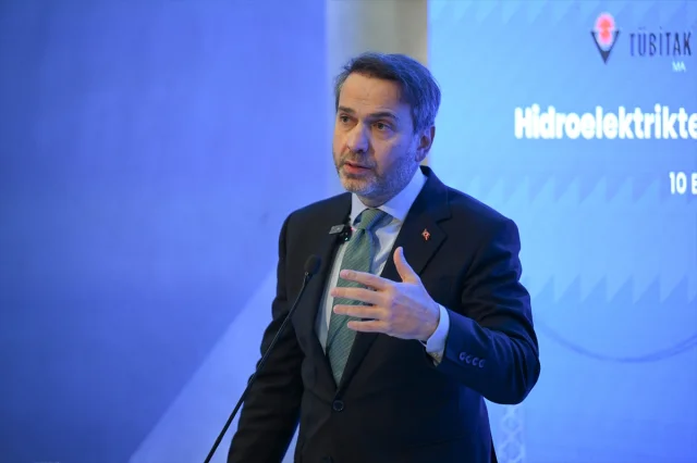 Türkiye'nin Yenilenebilir Enerji Hamlesi: Hidroelektrik Santrallerdeki Atılımlar ve Gelecek Planları