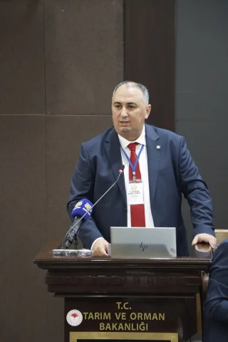 Türkiye Arı Yetiştiricilerinde Başkanlık Yarışı Sona Erdi