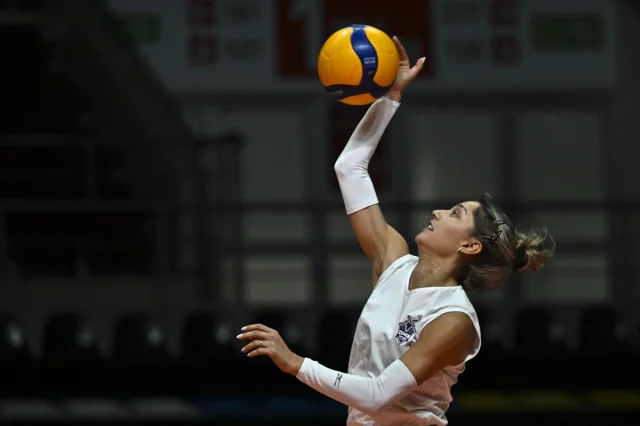 Zeren Spor'un VakıfBank Karşısındaki Heyecan Verici Sezon Açılışı
