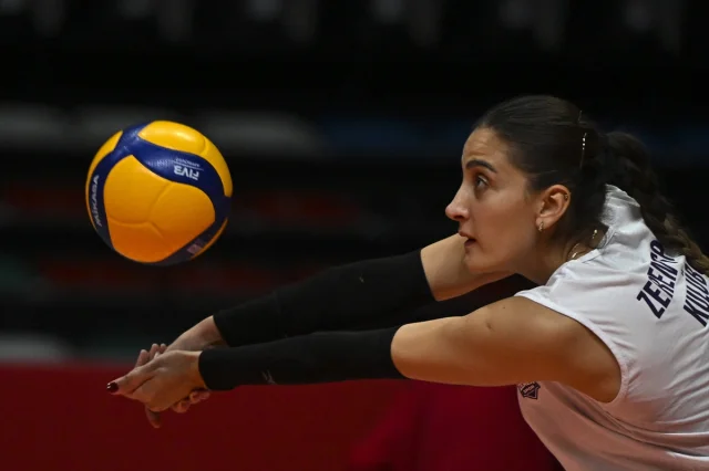 Zeren Spor'un VakıfBank Karşısındaki Heyecan Verici Sezon Açılışı