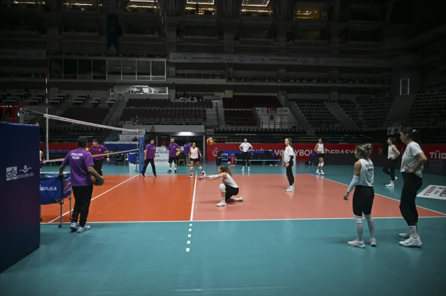 Zeren Spor'un VakıfBank Karşısındaki Heyecan Verici Sezon Açılışı