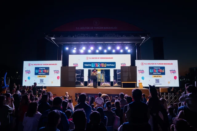 Malatya'da Kültür Şöleni Devam Ediyor: Festivale Yoğun İlgi