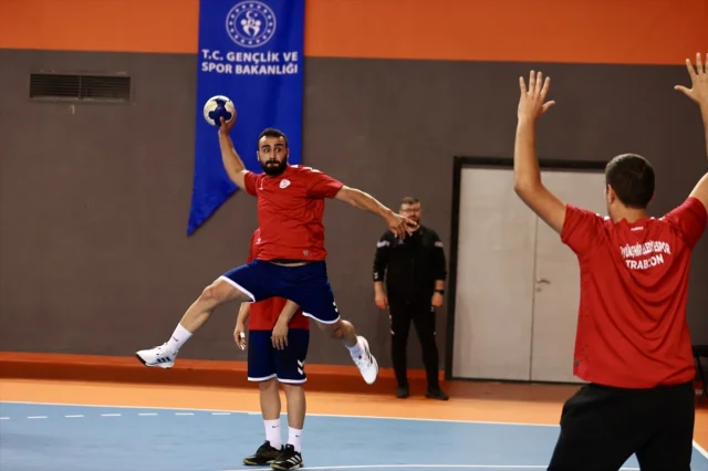 Trabzon Büyükşehir Belediyespor Hentbolde Genç Yeteneklerle Yola Devam Ediyor