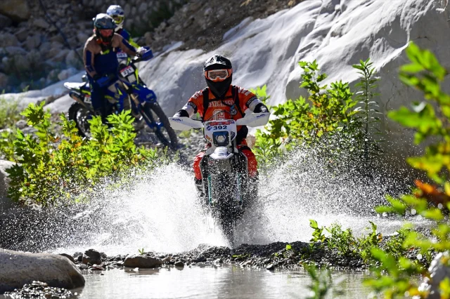 Antalya'nın Zirvesinde Nefes Kesen Enduro Yarışı Sonuçlandı