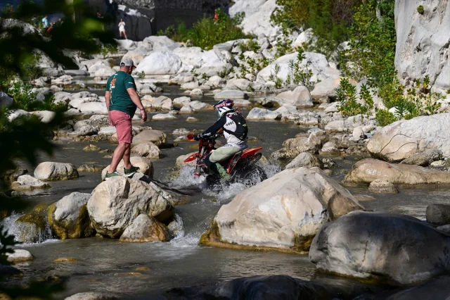 Antalya'nın Zirvesinde Nefes Kesen Enduro Yarışı Sonuçlandı