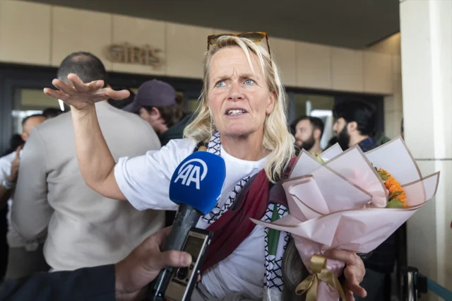 İsrail'de Tutuklu Kalan İzlandalı Müzisyenden Çarpıcı Açıkla...