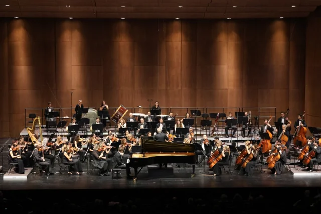 İDSO'nun Büyüleyici Sezon Açılışı: AKM'de Unutulmaz Gece