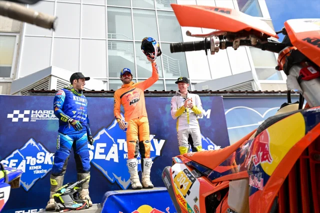 Antalya'nın Zirvesinde Nefes Kesen Enduro Yarışı Sonuçlandı