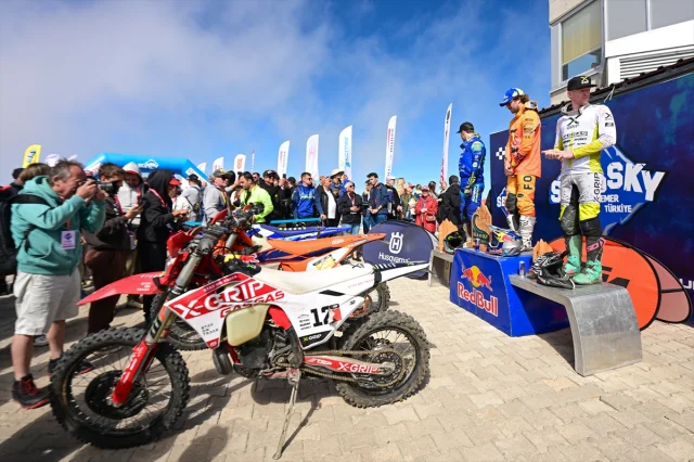 Antalya'nın Zirvesinde Nefes Kesen Enduro Yarışı Sonuçlandı