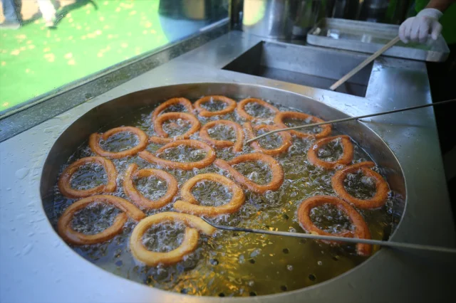 Adana Lezzet Festivali Tüm Coşkusuyla Devam Ediyor