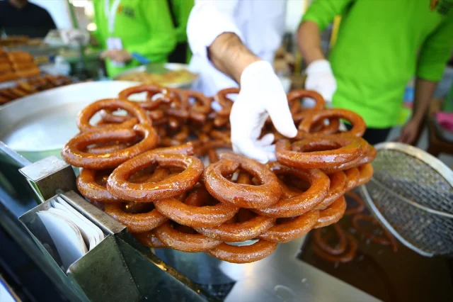 Adana Lezzet Festivali Tüm Coşkusuyla Devam Ediyor