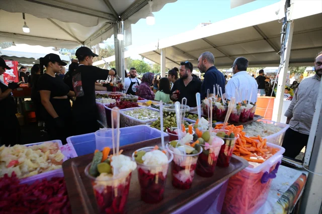 Adana Lezzet Festivali Tüm Coşkusuyla Devam Ediyor