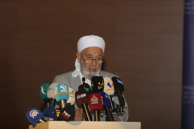 Diyarbakır'da Alimler Buluşması: İslam Dünyası İçin Kritik Mesajlar