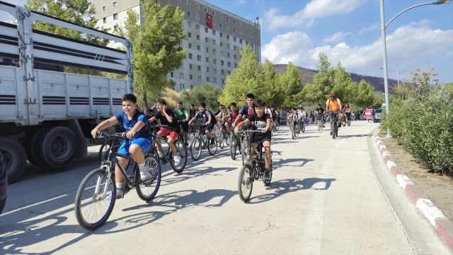 Hatay'da Bisiklet Turu ile Sağlıklı Gelecek Vurgusu
