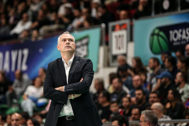 TOFAŞ'tan Türk Telekom'a Büyük Farklı Galibiyet