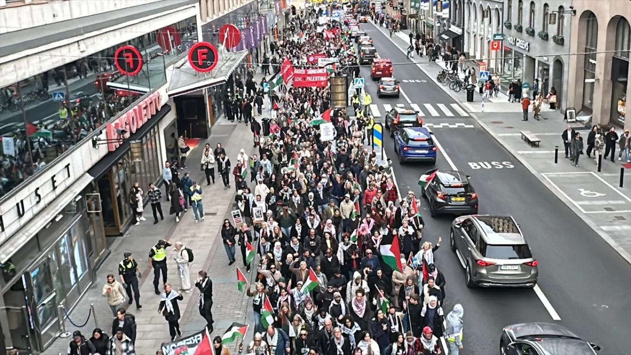 İsrail'in Gazze'deki Filolara Saldırısı İsveç Halkını Ayaklandırdı