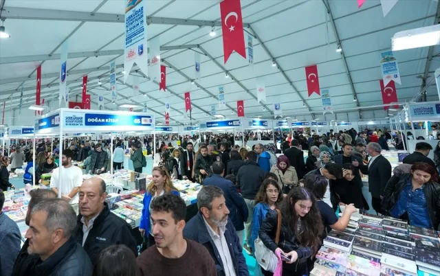 Üsküdar Kitap Fuarı: İstanbul'un Kültür Hayatına Yeni Bir Soluk