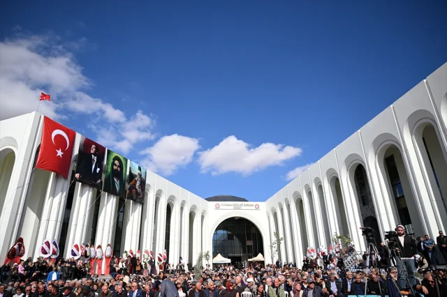 Hacıbektaş'ta Tarihi Açılış: Horasan Erenleri Dergahı Cemevi Külliyesi Kapılarını Açtı