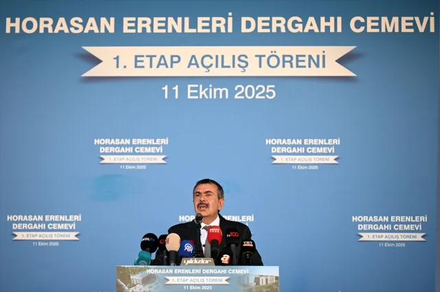Hacıbektaş'ta Tarihi Açılış: Horasan Erenleri Dergahı Cemevi Külliyesi Kapılarını Açtı