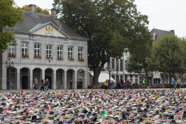 Hollanda'da Filistinli Çocuklar ve Gazetecilere Duygusal Anma