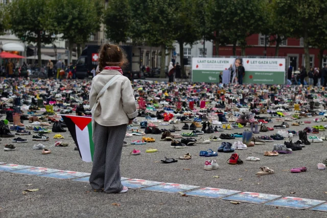 Hollanda'da Filistinli Çocuklar ve Gazetecilere Duygusal Anma