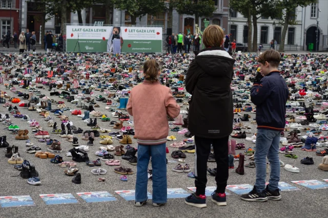 Hollanda'da Filistinli Çocuklar ve Gazetecilere Duygusal Anma