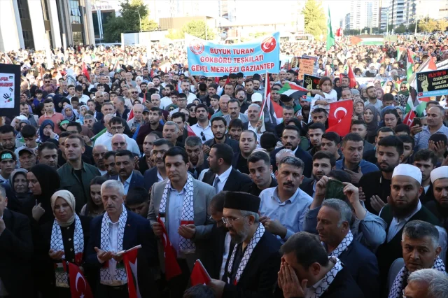 Gaziantep'te Filistin İçin Yankılanan Adımlar: Destek Yürüyüşüne Büyük Katılım