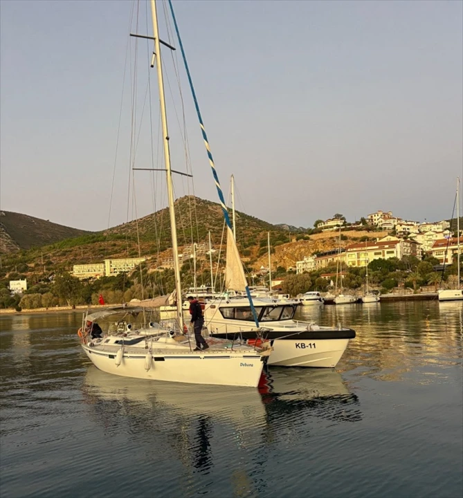 Muğla Açıklarında Yelkenli Teknede Operasyon: 42 Göçmen Kurtarıldı