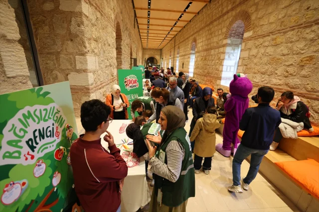 "Bağımsızlığın Rengi" müzikali çocuklar için sahnelendi