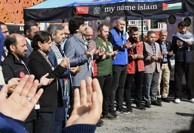İstanbul'daki Alışveriş Merkezlerinden Gazze'ye Destek Hamlesi