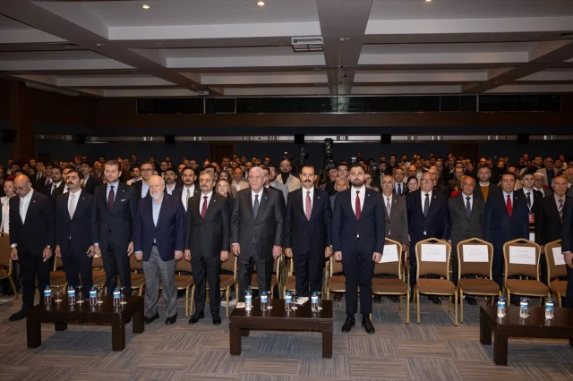 Müsavat Dervişoğlu'ndan Türk Milliyetçiliği Vurgusu