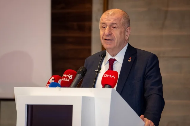Müsavat Dervişoğlu'ndan Türk Milliyetçiliği Vurgusu
