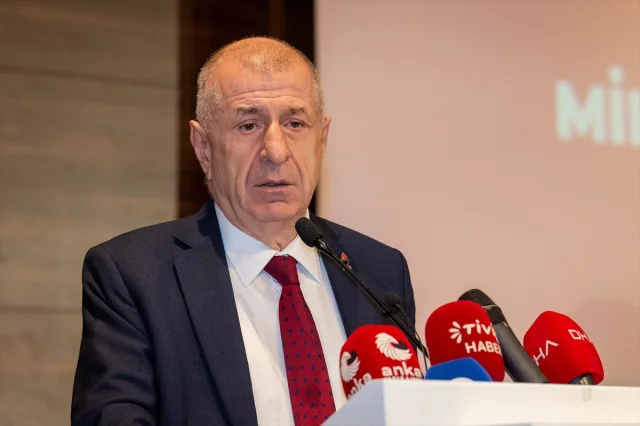 Müsavat Dervişoğlu'ndan Türk Milliyetçiliği Vurgusu
