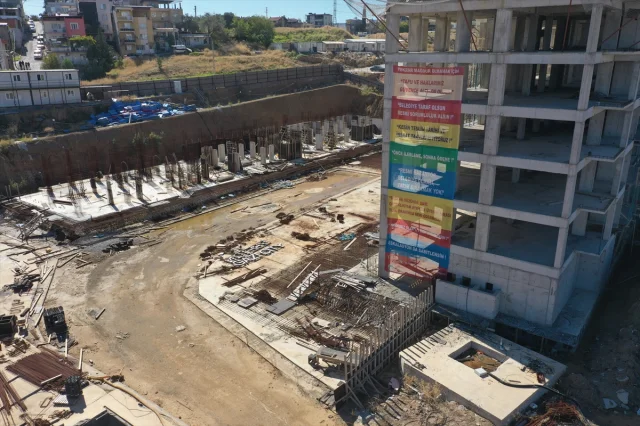 İzmir'deki Ev Sahiplerinin Dramatik İsyanı: Kentte Çözüm Arayışları