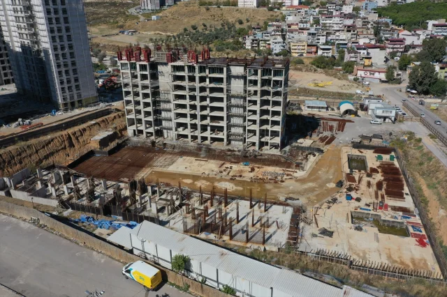 İzmir'deki Ev Sahiplerinin Dramatik İsyanı: Kentte Çözüm Arayışları