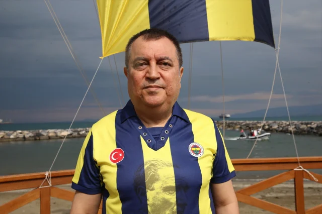 Hataylı Tamer Talha'nın Kanseri Yenmesi Fenerbahçe Renkleriyle Kutlandı