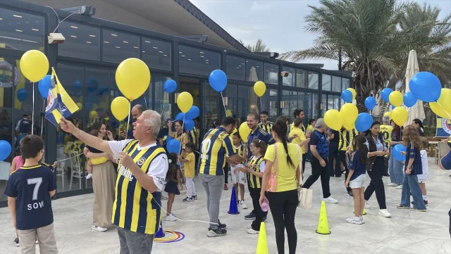 Hataylı Tamer Talha'nın Kanseri Yenmesi Fenerbahçe Renkleriyle Kutlandı