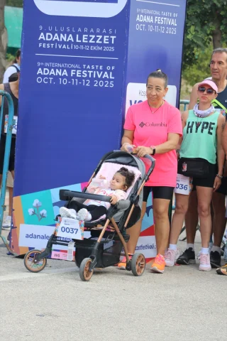 Adana'da Lezzet Festivali Koşusu Renkli Görüntülere Sahne Oldu