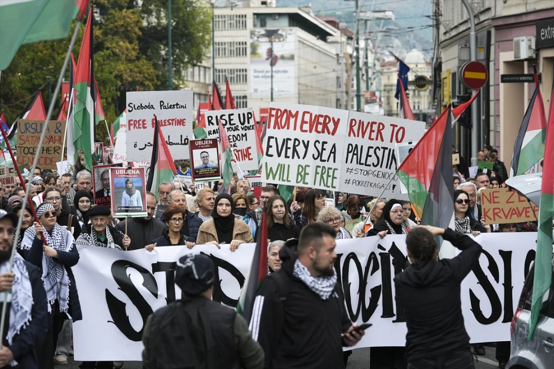 Bosna Hersek'te İsrail Karşıtlığı Büyüyor: Gazze'deki Olaylar Protesto Edildi