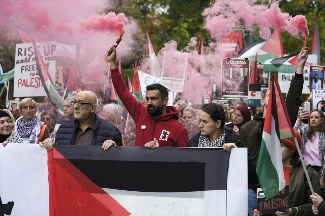 Bosna Hersek'te İsrail Karşıtlığı Büyüyor: Gazze'deki Olaylar Protesto Edildi