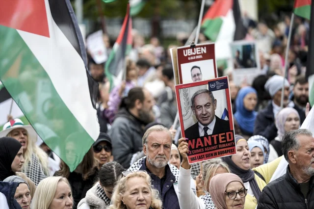 Bosna Hersek'te İsrail Karşıtlığı Büyüyor: Gazze'deki Olaylar Protesto Edildi