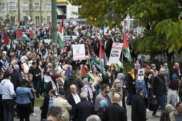 Bosna Hersek'te İsrail Karşıtlığı Büyüyor: Gazze'deki Olaylar Protesto Edildi