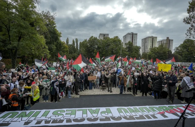 Bosna Hersek'te İsrail Karşıtlığı Büyüyor: Gazze'deki Olaylar Protesto Edildi