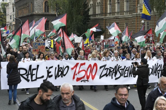 Bosna Hersek'te İsrail Karşıtlığı Büyüyor: Gazze'deki Olaylar Protesto Edildi