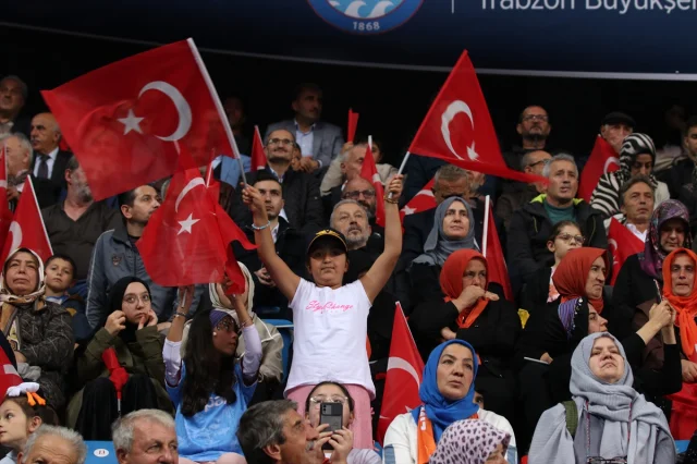 Erdoğan Trabzon'da projeleri açtı Gazze için önemli mesajları paylaştı