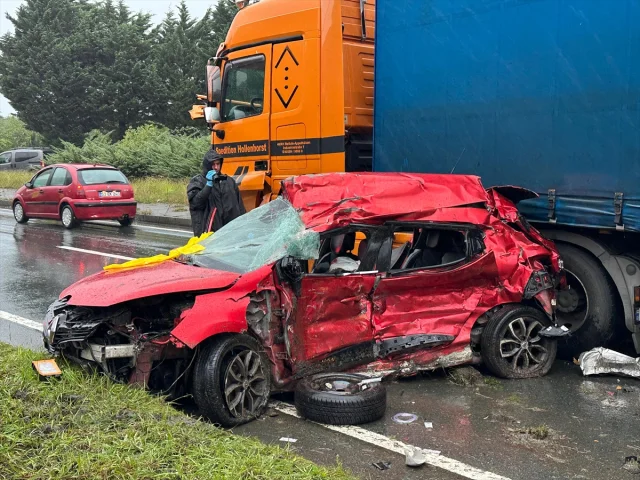 Rize'de İlginç Trafik Kazası Sonrası Üç Can Kaybı: Detaylar...
