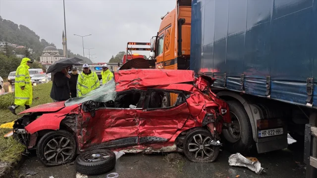 Rize'de İlginç Trafik Kazası Sonrası Üç Can Kaybı: Detaylar Ortaya Çıkıyor