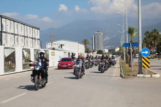 Hatay'da Duygu Dolu Etkinlik: Motosikletliler DMD Hastası Çocuk İçin Bir Araya Geldi